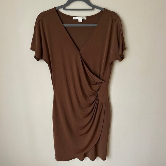 Boston Proper Side Ruched Faux Wrap Dress Brown Short Sleeve V-Neck Women’s 12 - Picture 1 of 5